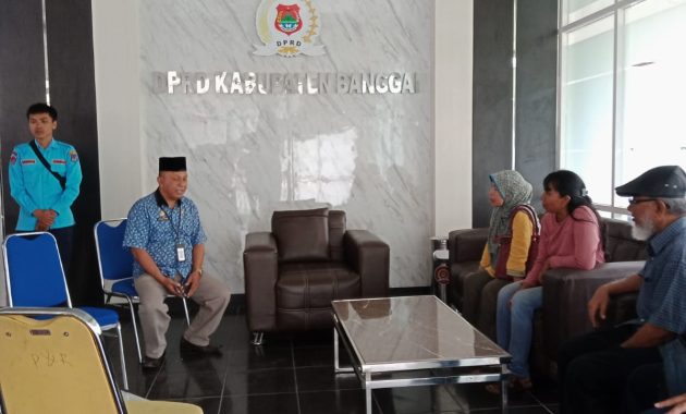 Retribusi Naik 100 Persen, Pedagang Pasar Sentral Datangi DPRD Banggai