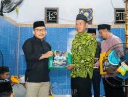 Bupati Amirudin Kembali Berikan Hadiah Umroh Saat Safari Ramadhan