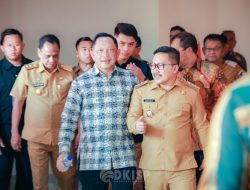 Bupati Banggai Ikuti Rapat Mendagri di Palu, Dari Realisasi Belanja Hingga NPHD Pilkada 