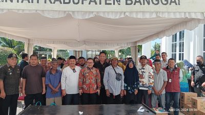 Kolaborasi Dinsos-BNI Luwuk, Bupati Banggai Salurkan Bansos Penanganan Inflasi Kepada Masyarakat Tidak Mampu