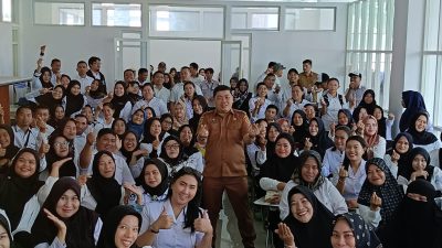 Dihadapan Kadis Dikbud, 956 P3K Guru Tandatangani SPMT