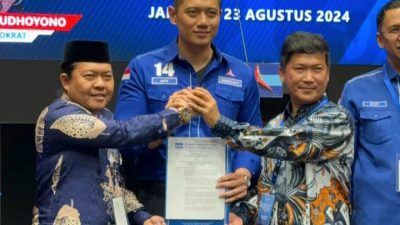 Didukung Demokrat-PDIP, Paslon Sugianto-Hery Terima B1KWK Dari AHY