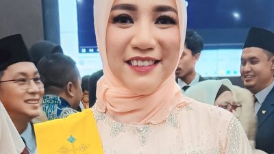 Dilantik Anggota DPRD Banggai, Indry Azis Hinelo Sampaikan Ucapan Terimakasih Pada Masyarakat Dapil 2