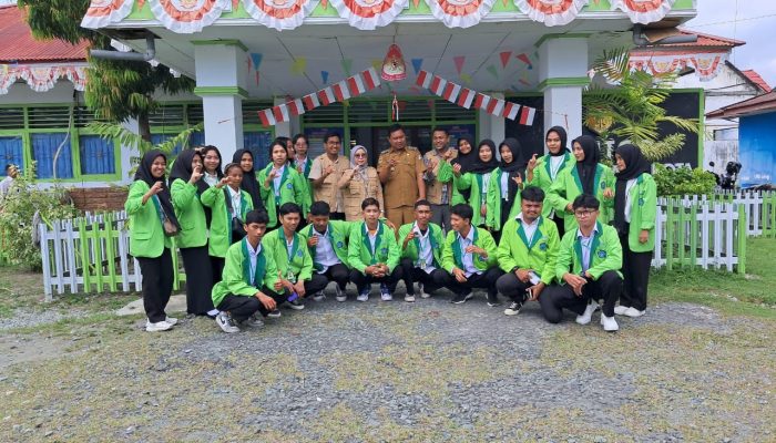 Mahasiswa MBKM Program Magang Mandiri AMIK Luwuk Banggai Disambut  Baik Pemerintah Kecamatan Tojo Kota