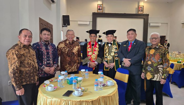 Dihadiri Wabup Banggai, Putera Banggai Agusalim Masulili Dikukuhkan Sebagai Guru Besar Universitas Panca Bhakti