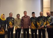 Alumni Berprestasi UMI: Beniyanto Diganjar Penghargaan atas Dedikasi untuk Bangsa