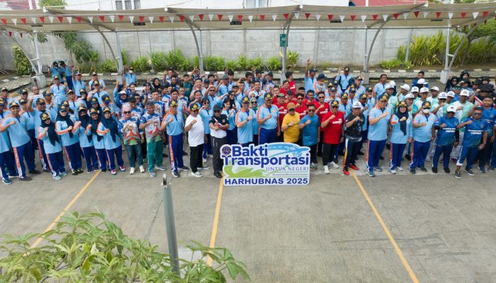 Aksi Nyata Cinta Laut di Harhubnas 2025, UPP Bunta Bersihkan Sampah di Pelabuhan Pantoloan dan Bunta