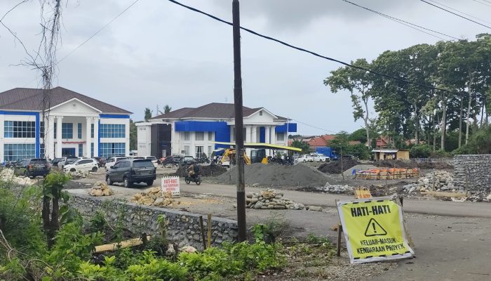 Penataan Landscape Kantor Dinsos dan Disdik Banggai Dimulai, Anggaran Rp2,59 Miliar dari APBD 2025
