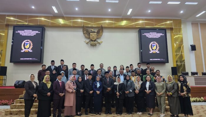 Sejarah Baru: DPRD Sulteng Sahkan Kabupaten Tompotika dengan Ibu Kota Balantak