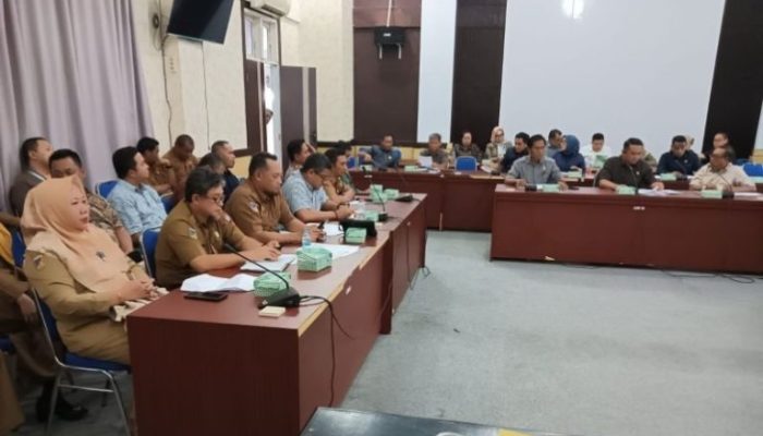 Tuntutan Forum CSR Masyarakat Kintom : Pemkab Banggai Tengah Konsultasi ke Kementerian