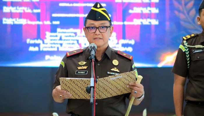 Kajati Sulteng Lantik Sejumlah Pejabat Eselon III, Akbar Gantikan Anton Rahmanto Sebagai Kajari Banggai