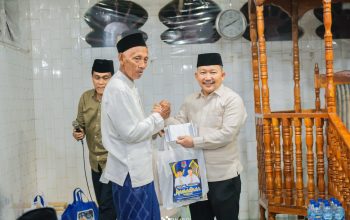 Safari Ramadan Perdana Pemkab Banggai: Bupati Amirudin Sapa Warga Beringin Jaya