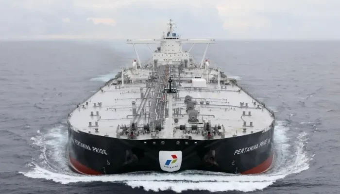 Menunggu Izin Melintas di Jalur Panas : Waktu Tiba Pertamina Pride di Cilacap Bakal Meleset