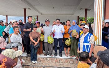 Beniyanto Tamoreka Intervensi Harga 1.120 Tabung LPG, Warga Toili Bisa Beli Rp15 Ribu