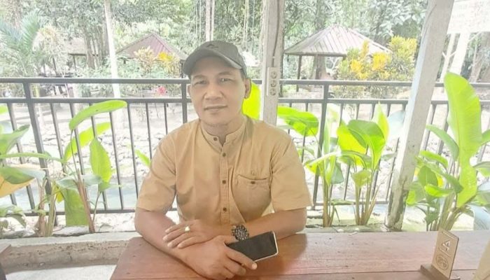 Bupati Amirudin Teken SK Direksi Baru PT Banggai Sakti, Zaidul Bahri Mokoagow Jabat Direktur Utama
