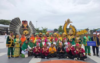 Tarian Onsulen Kape Tampil Memukau, Disdikbud Banggai Jadi Pusat Perhatian di HUT Sulteng 2026