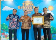 Disdikbud Sukses Lestarikan Bahasa Ibu, Bupati Banggai Raih Penghargaan dari Kemendikdasmen