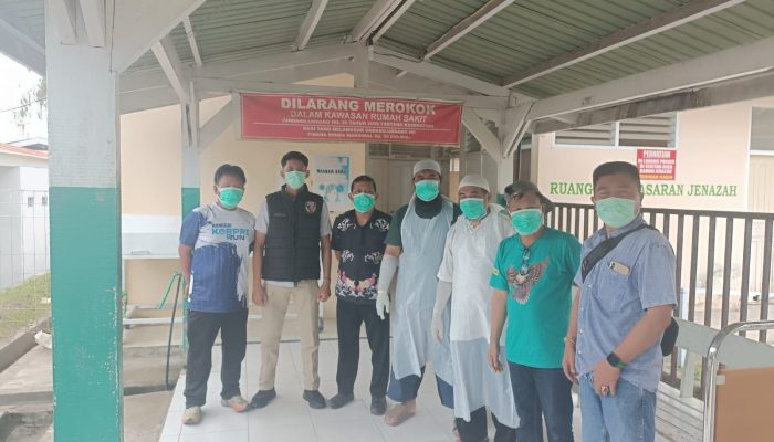 Kerja Sama Dinsos, Polres, dan Dinkes Banggai Rampungkan Pemakaman Jenazah Tanpa Identitas di Luwuk Utara