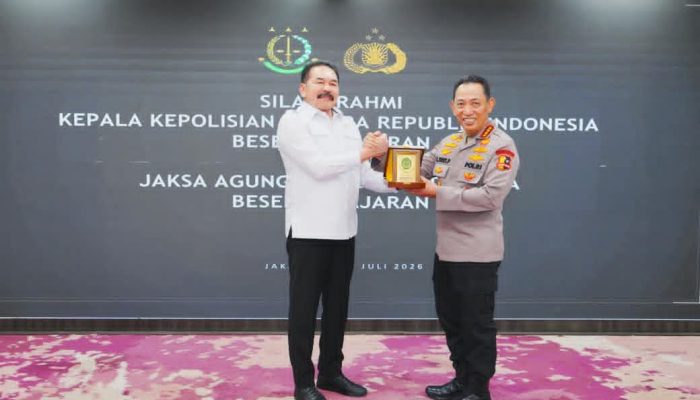 Sambangi Kejaksaan Agung, Kapolri Tegaskan Komitmen Perkuat Sinergitas demi Hukum yang Berkeadilan