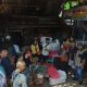 Dinsos Tanggap Musibah Bungin Timur, Hariadi Bola Serahkan Kebutuhan Dasar Untuk Korban Kebakaran