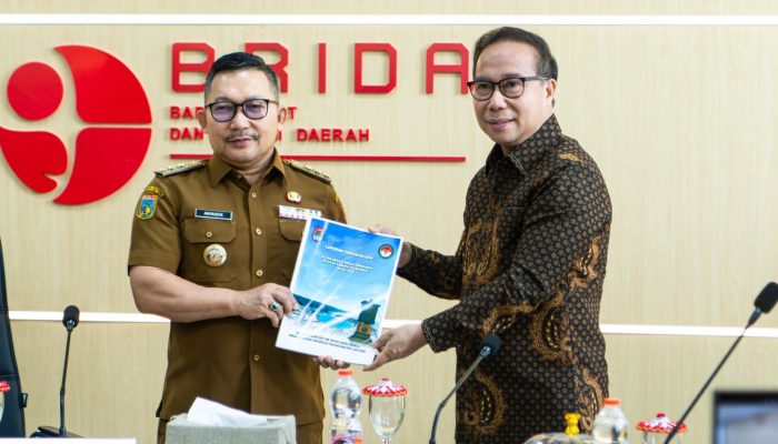 Gandeng IPDN, Bupati Banggai Resmikan Seminar Awal Kajian Desain Besar Wilayah