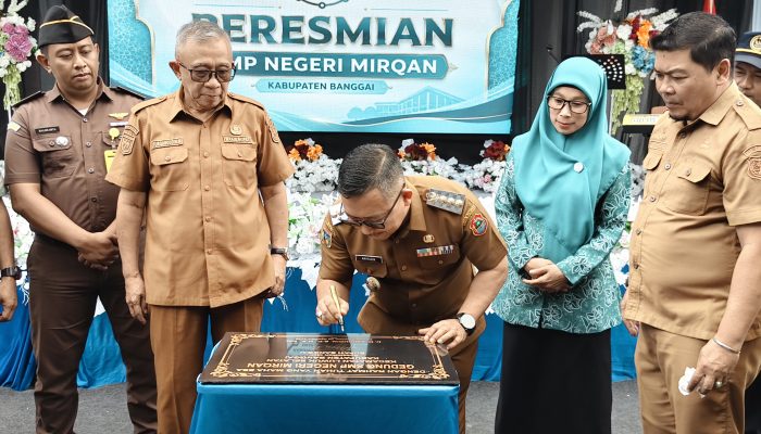 Fajar Baru Pendidikan Luwuk Selatan: Gedung SMPN Mirqan Diresmikan, Bupati Banggai Targetkan Generasi Berdaya Saing Global