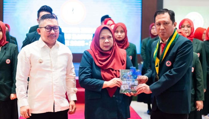 Dilantik Wagub Sulteng, dr. Budianto Uda’a Resmi Lanjut Dua Periode Pimpin IDI Banggai