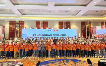 Perdana di Sulteng! Gaung Jambore Pertambangan Dihadiri FKTT 6 Provinsi, Serahkan 10 Unit Mikroskop Binokuler ke Fatek Untad