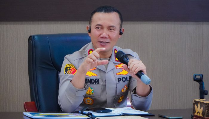 Kapolresta Banggai Siapkan Rp50 Juta Untuk Penggemar Domino, Buruan Daftar Lombanya