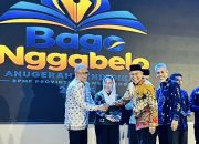 Terdepan Penyelenggaraan Pendidikan, Wabup Furqanuddin Terima Tiga Anugerah Bago Nggabelo 2026