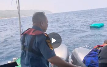 Video Detik-Detik Kepala UPP Luwuk Pimpin Langsung Evakuasi Nelayan di Perairan Banggai